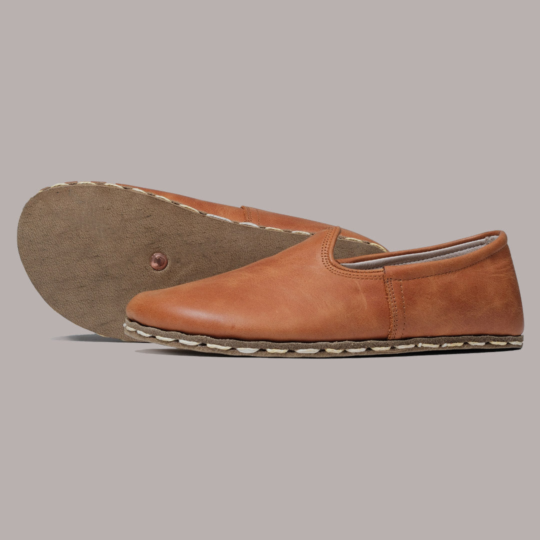 Women Wide Toe Slip-ons Crazy Camel