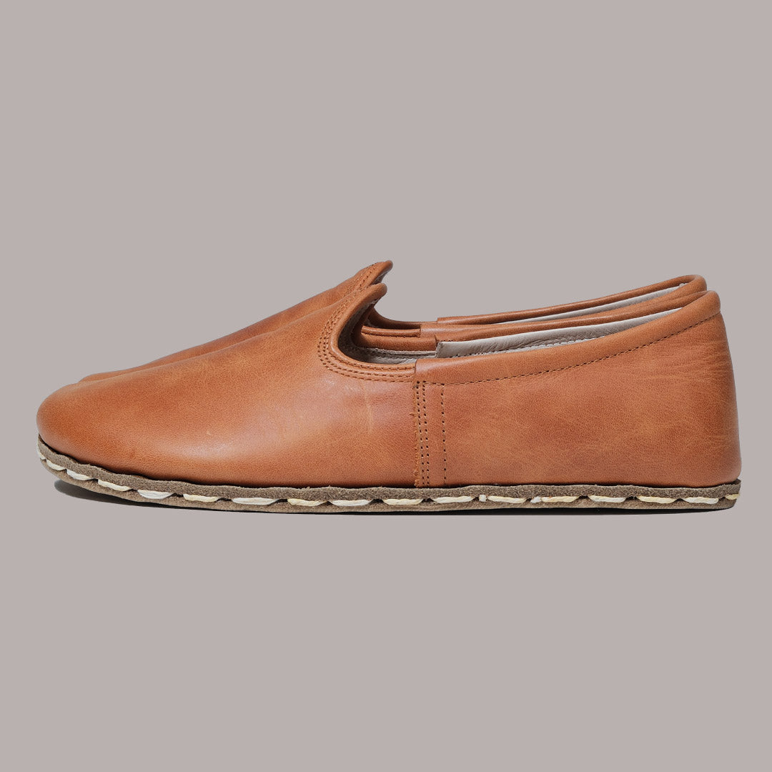 Women Wide Toe Slip-ons Crazy Camel